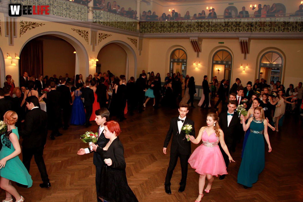 Abschlussball April Hofecker Münster Mittelschule Oberkotzau