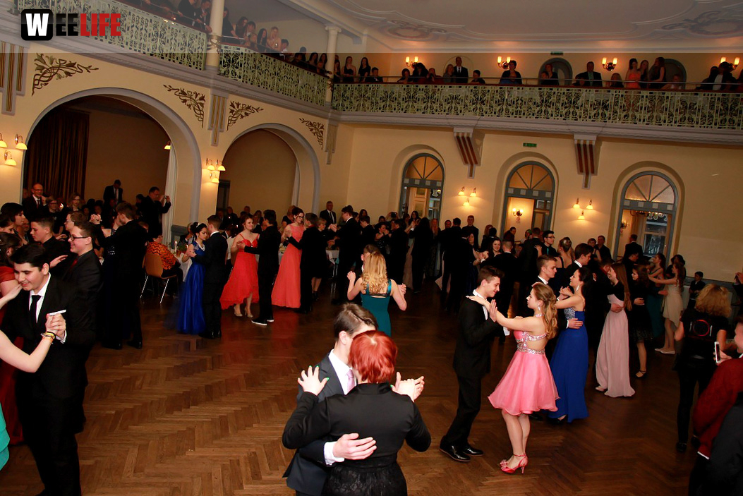 Abschlussball April Hofecker Münster Mittelschule Oberkotzau