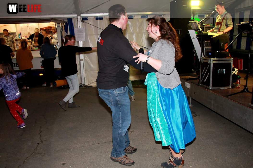 Maibaumfest Wölbattendorfmit mit Kristina & Christian Kemnitzer