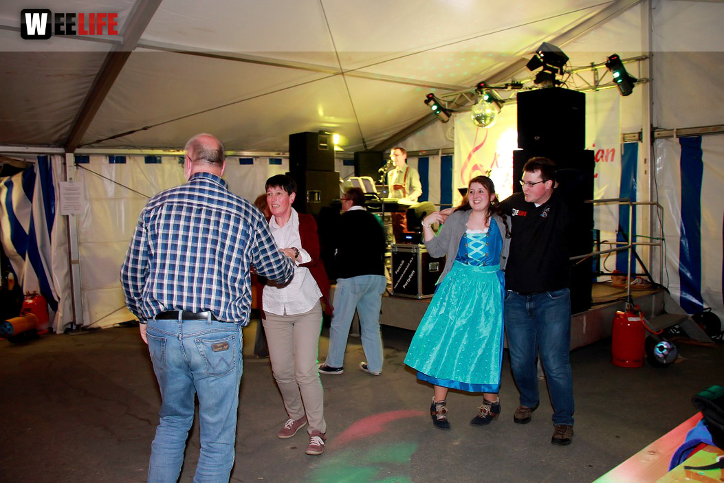 Maibaumfest Wölbattendorfmit mit Kristina & Christian Kemnitzer