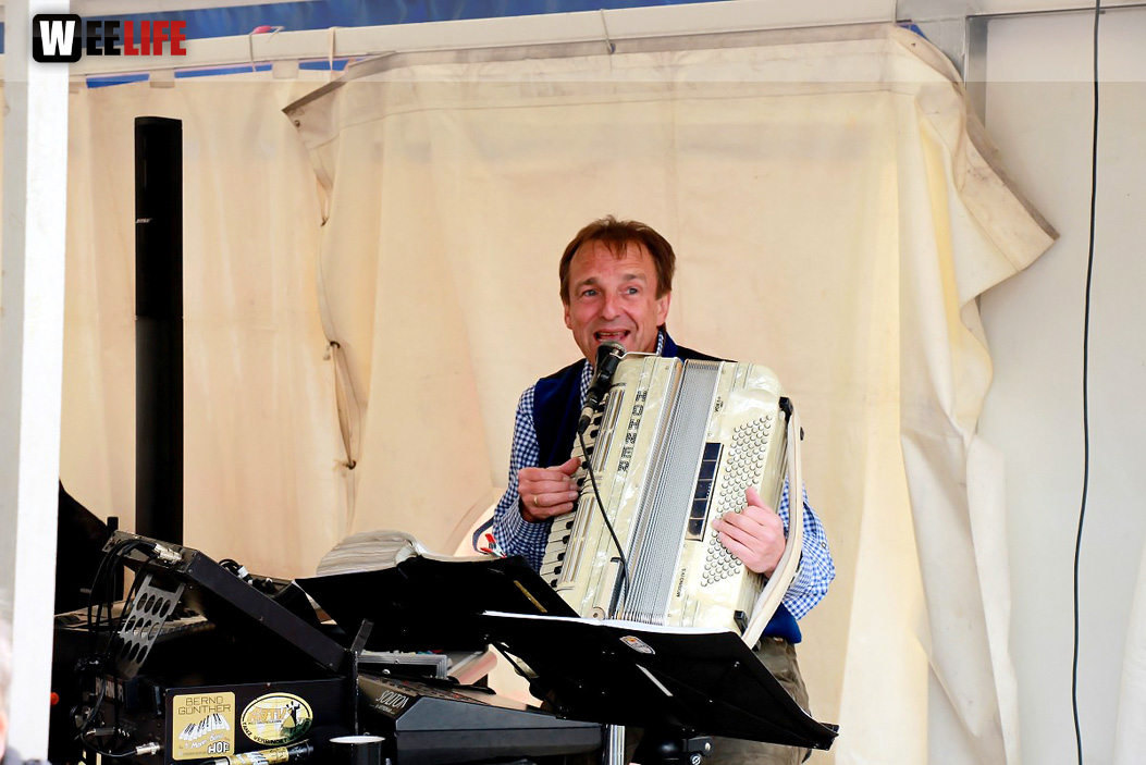 Maibaumfest Krötenbruck 2016