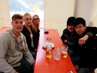 Vorschau des vorherigen Fotos