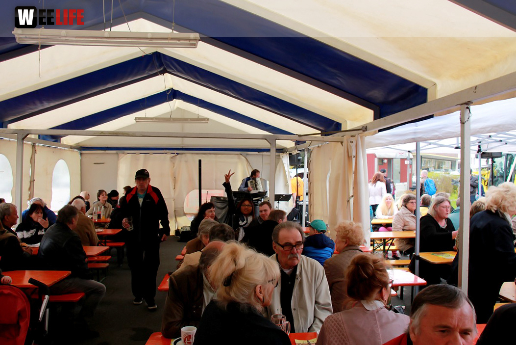 Maibaumfest Krötenbruck 2016