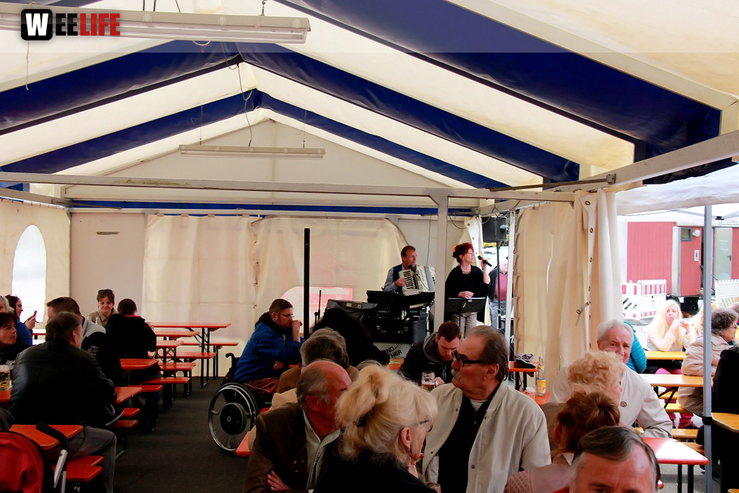 Maibaumfest Krötenbruck 2016