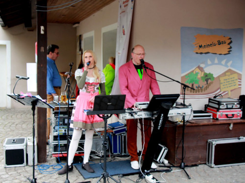 Maifest mit Ostwest Express – Foto 3