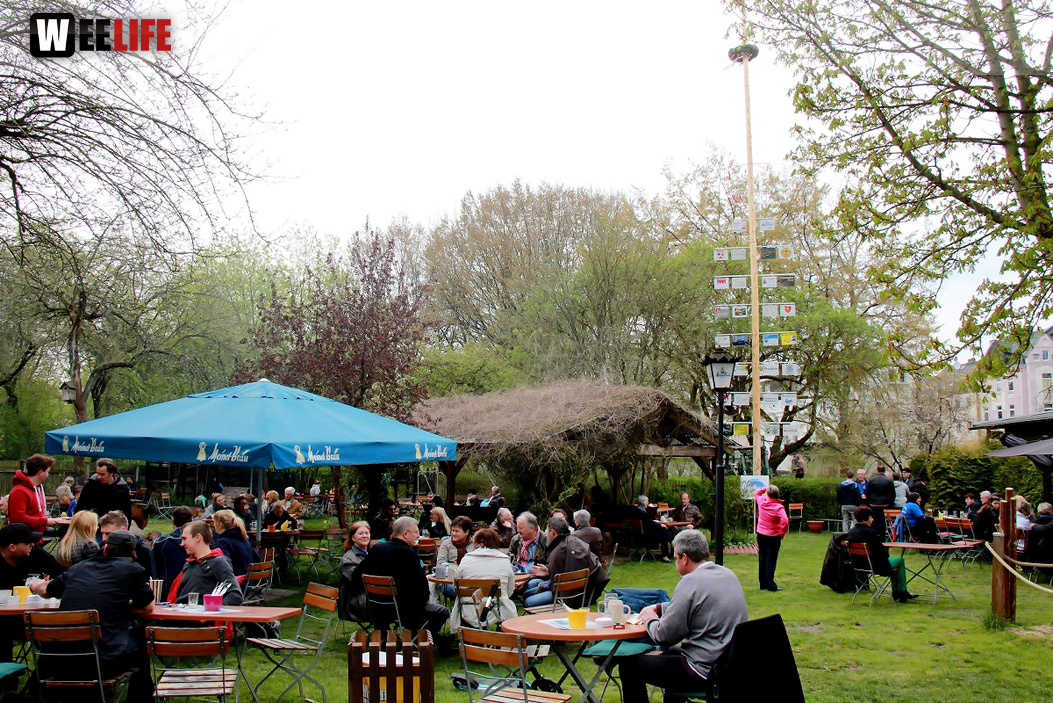 Maifest mit Ostwest Express