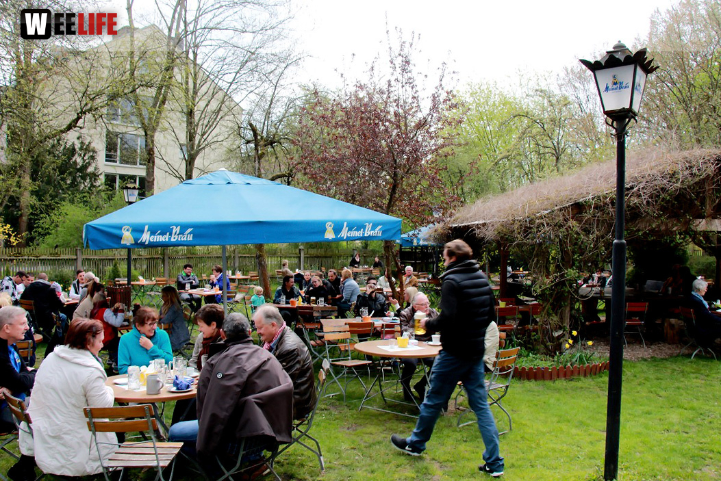 Maifest mit Ostwest Express