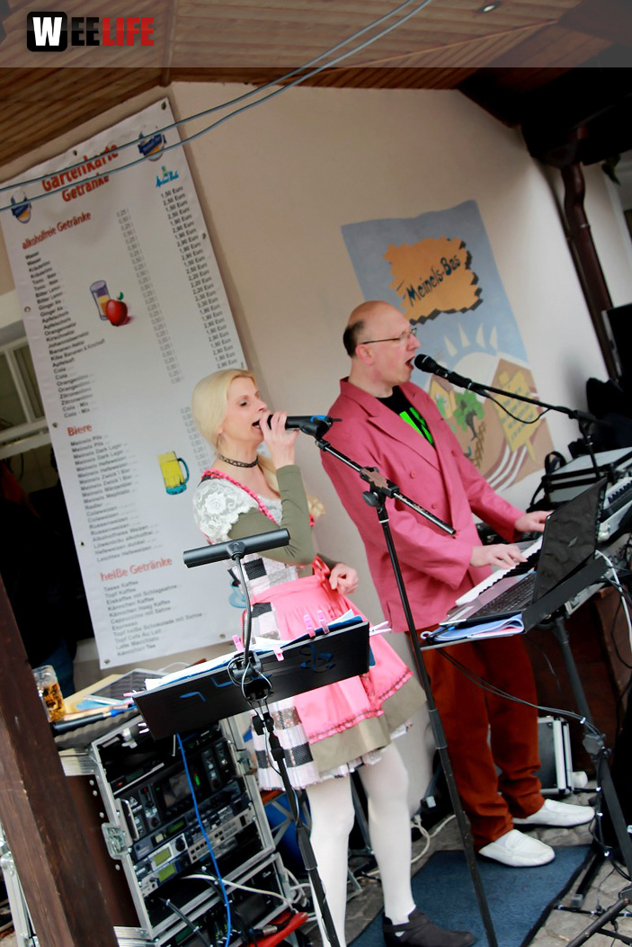 Maifest mit Ostwest Express