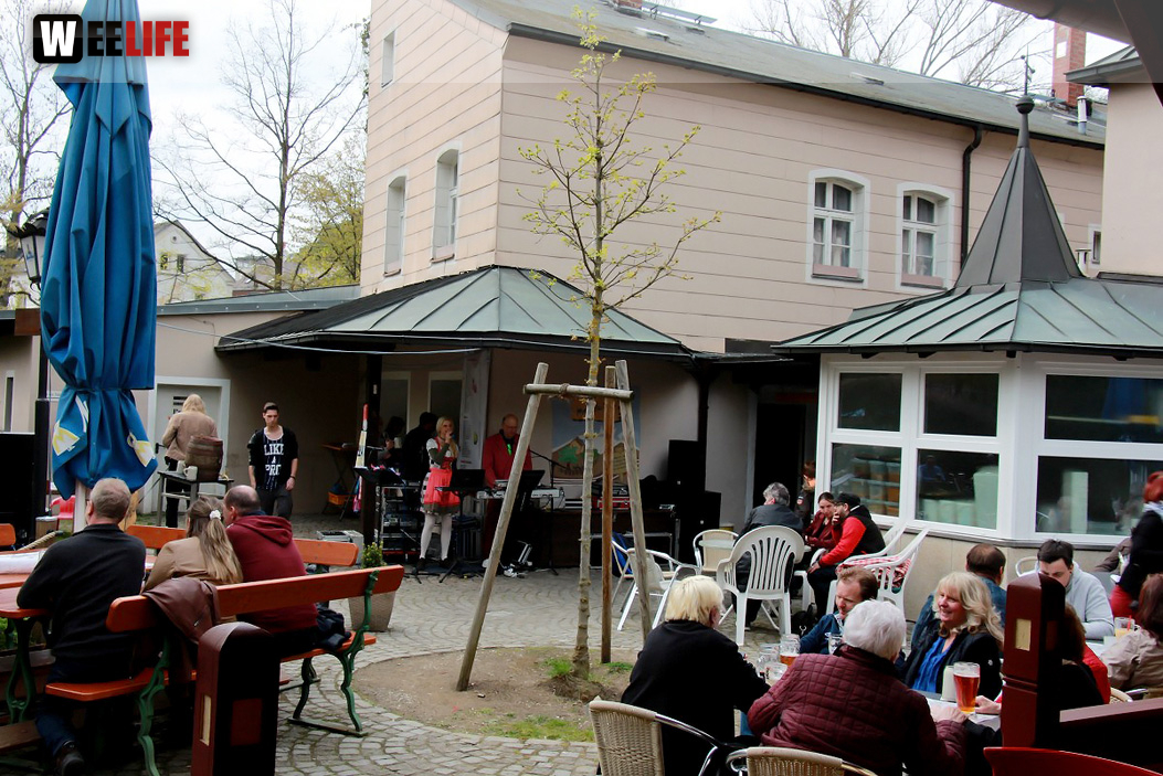 Maifest mit Ostwest Express