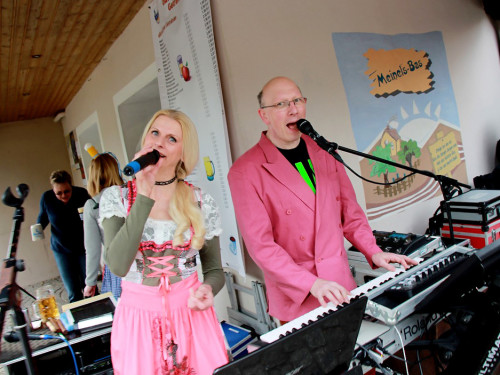 Maifest mit Ostwest Express – Foto 19