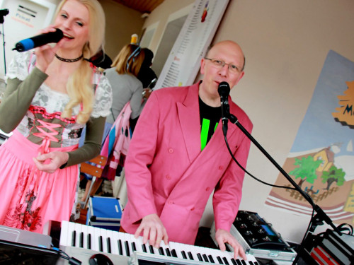 Maifest mit Ostwest Express – Foto 20