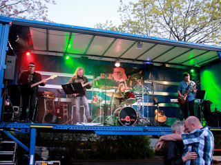 Foto 164004 im Album