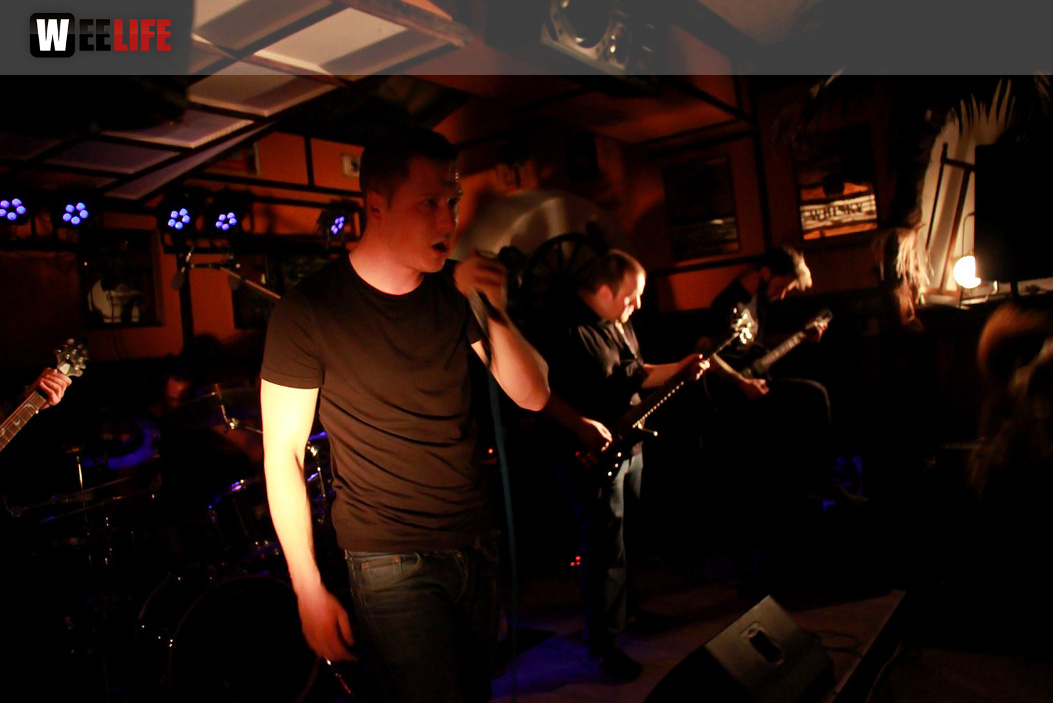 Konzert Mosh Into May III Frogstar Battle Machine Pesterous Mind Heressiah