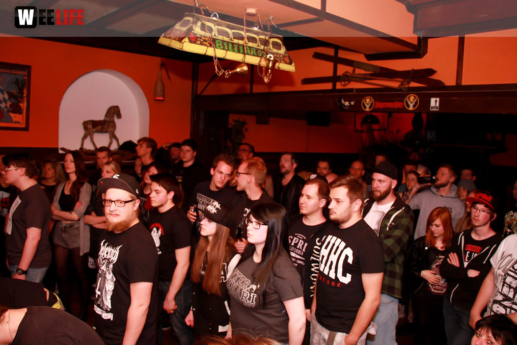 Konzert Mosh Into May III Frogstar Battle Machine Pesterous Mind Heressiah