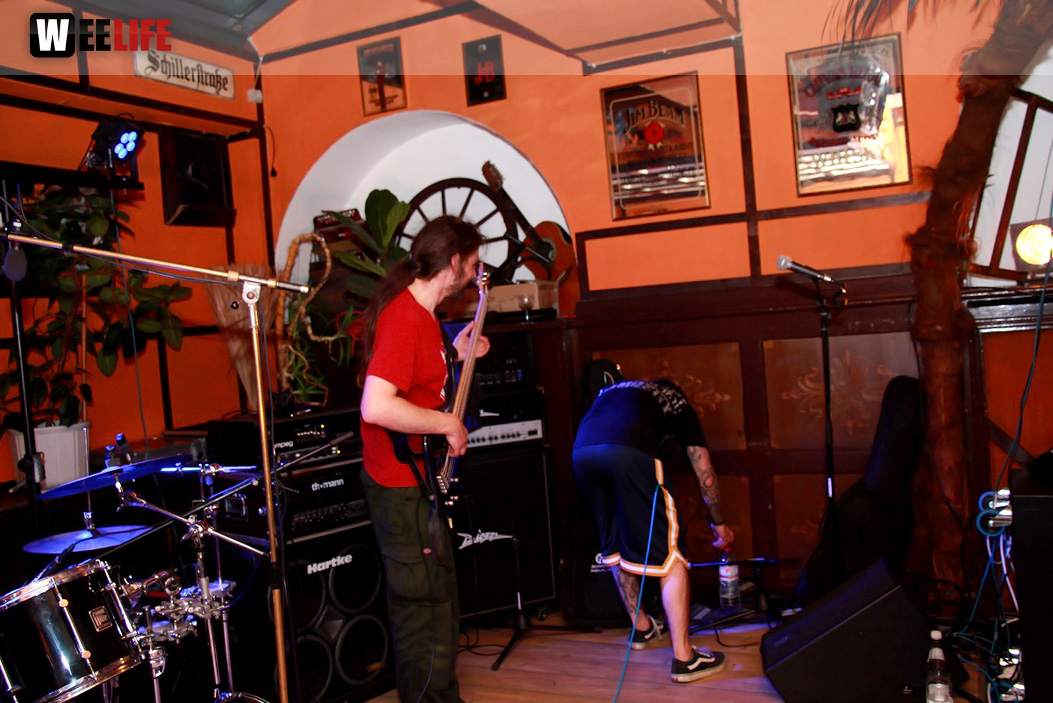 Konzert Mosh Into May III Frogstar Battle Machine Pesterous Mind Heressiah