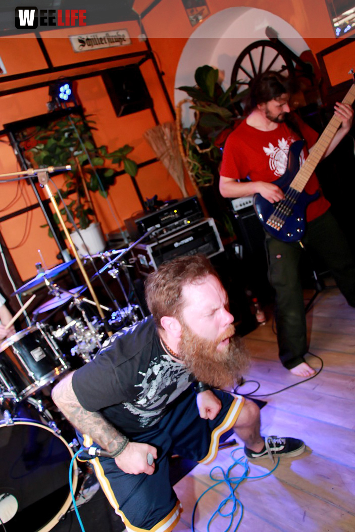 Konzert Mosh Into May III Frogstar Battle Machine Pesterous Mind Heressiah