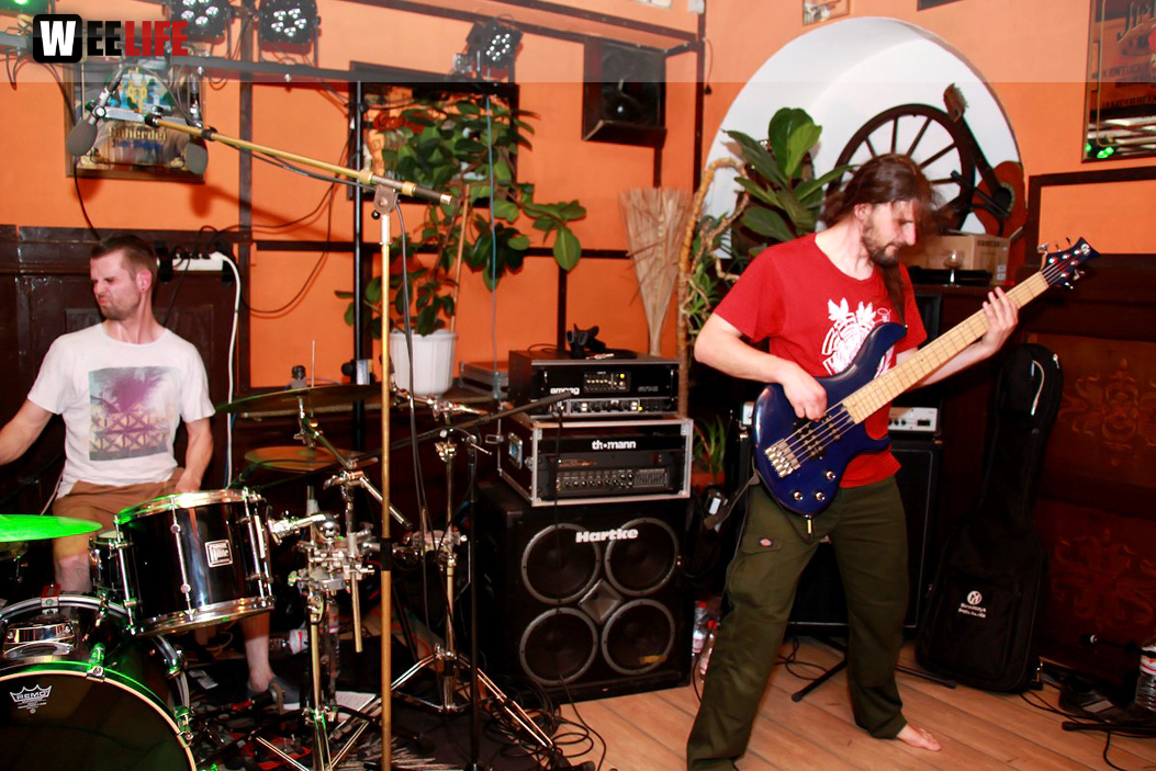 Konzert Mosh Into May III Frogstar Battle Machine Pesterous Mind Heressiah