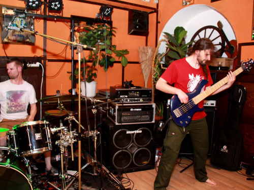 Konzert Mosh Into May III Frogstar Battle Machine Pesterous Mind Heressiah – Foto 28