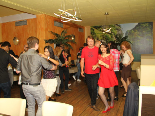 SALSA-PREMIERE im Brasil in HOF – Foto 5