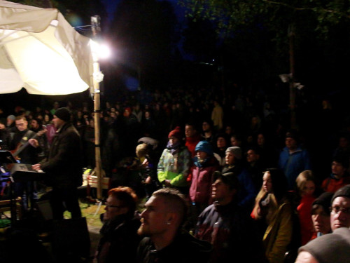Pfingstagung Late-Night-Praise mit Dina Schanz und Römerteam – Foto 21