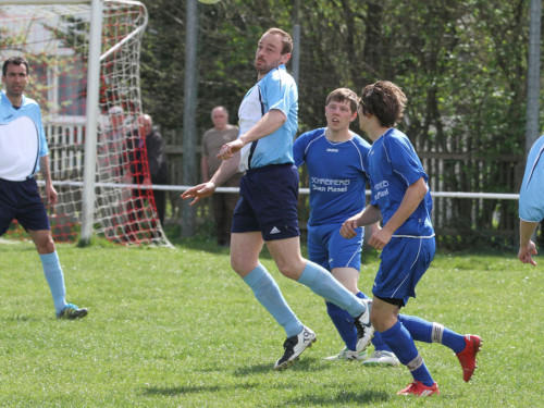 TuS Erkersreuth - 1. FC Gefrees II – Foto 6