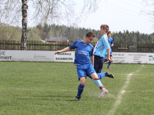 TuS Erkersreuth - 1. FC Gefrees II – Foto 35