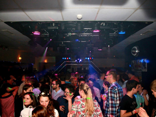 Wir feiern weiter auf der Schlappen Night – Foto 4