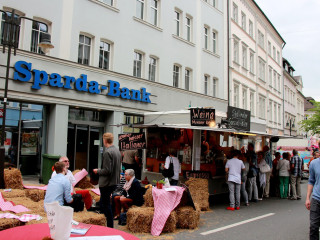 Vorschau des vorherigen Fotos