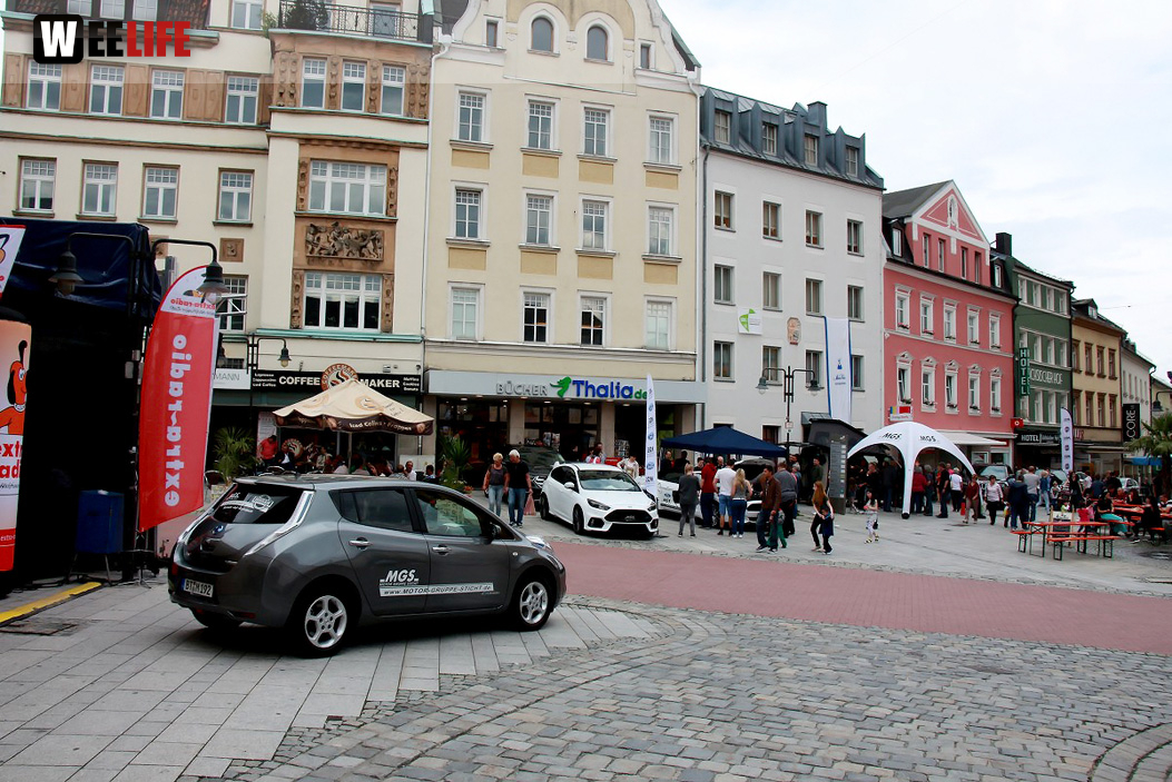 Autoschau Boxenstopp