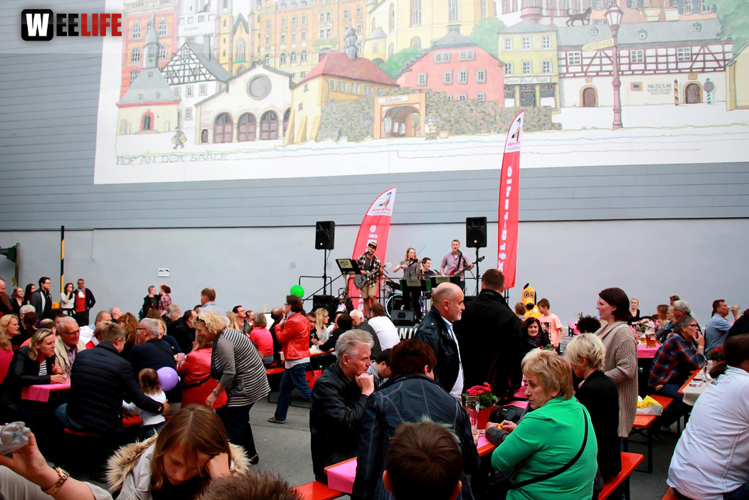 1. Hofer Bürger- und Stadtfest  Kaufhof Parklplatz