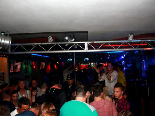 Foto 167102 im Album