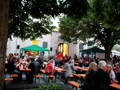 InnenHofKonzert mit Joke Unplugged – Foto 47