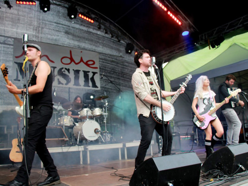 IN.DIE.musik Festival Melaners Young Chinese Dog Russkaja – Foto 31
