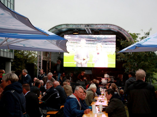Public Viewings Fussball EM Deutschland Polen – Foto 9