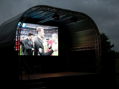 Public Viewings Fussball EM Deutschland Polen – Foto 15