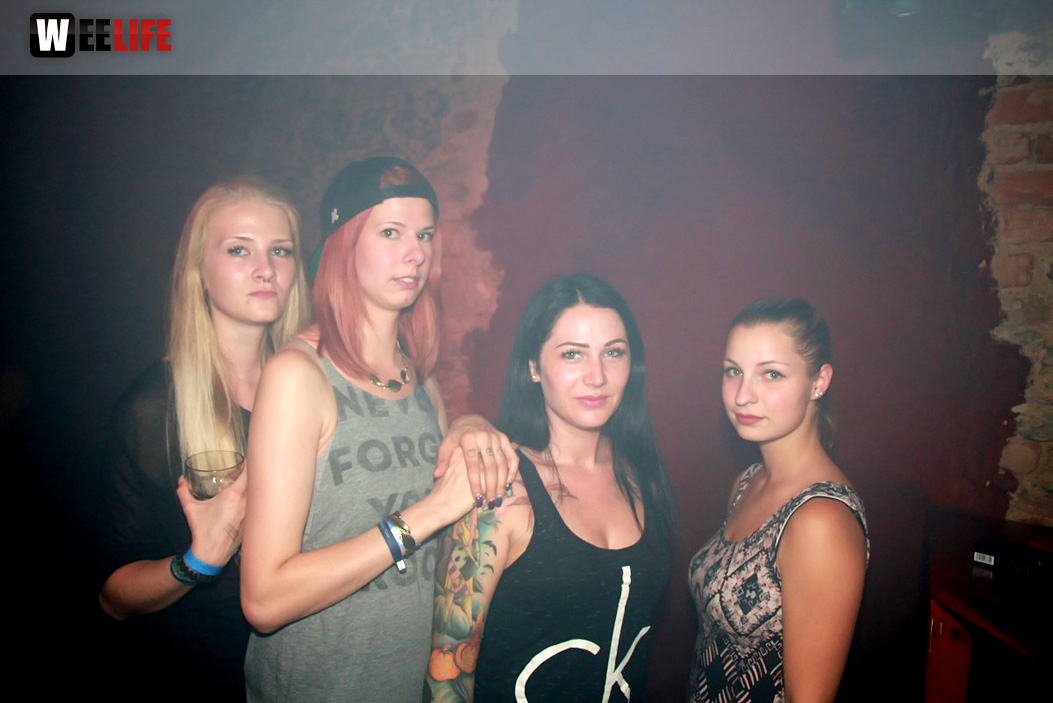 Black Base mit DJs Benz82, SicStyle