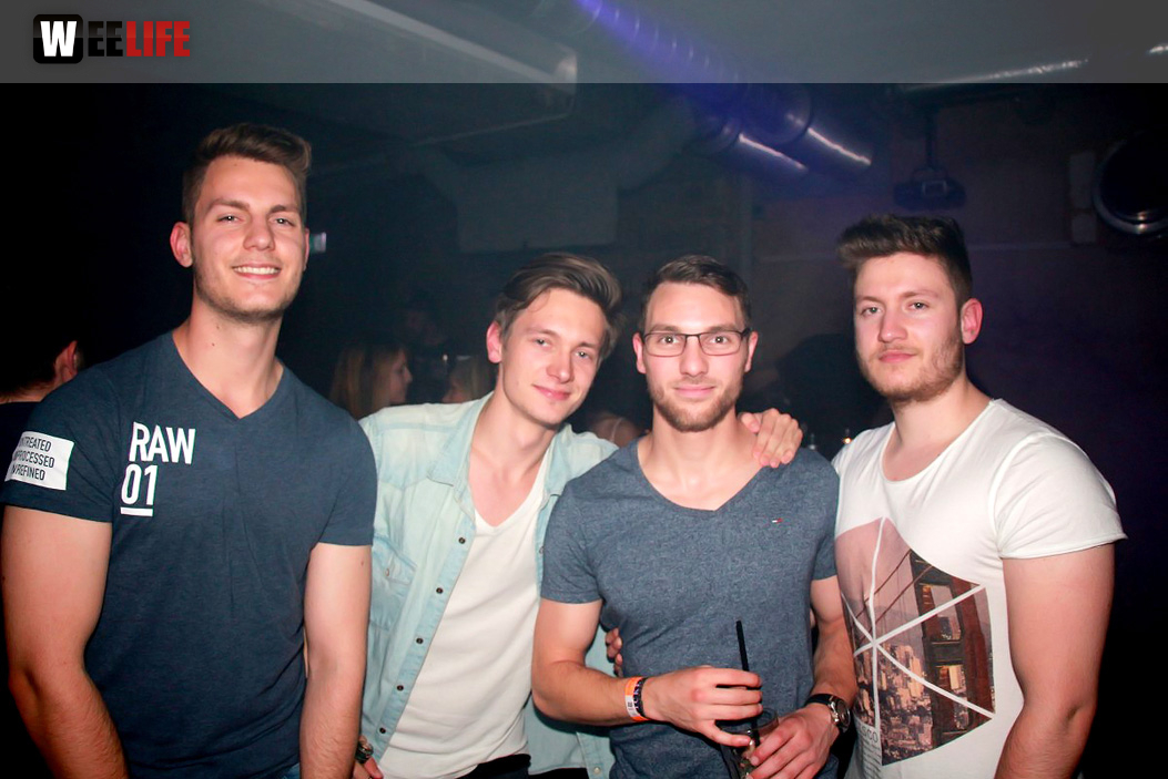 Black Base mit DJs Benz82, SicStyle