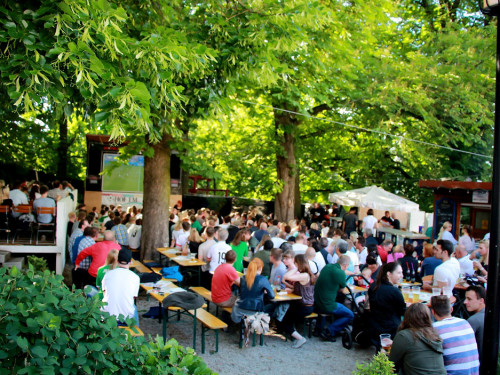 Public Viewings Fussball EM Deutschland Nordirland – Foto 3
