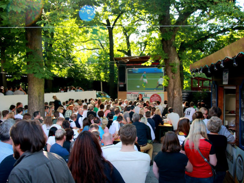 Public Viewings Fussball EM Deutschland Nordirland – Foto 4