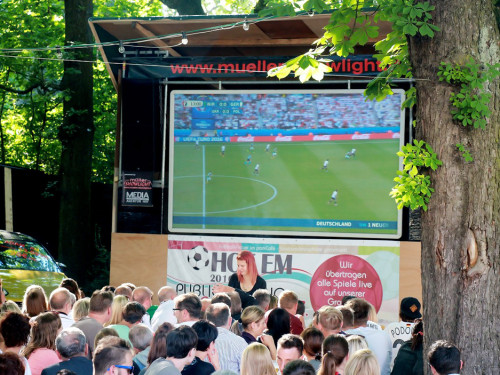 Public Viewings Fussball EM Deutschland Nordirland – Foto 5
