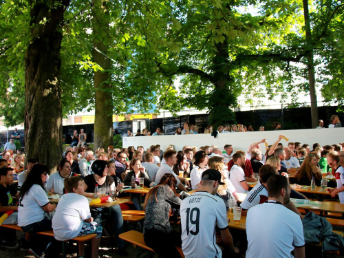 Public Viewings Fussball EM Deutschland Nordirland – Foto 11