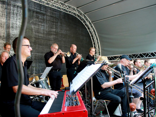 Straßenfest Hofer Falken Big-O-Band Starlets Land in Sicht La Confianza – Foto 10