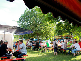 Foto 169300 im Album