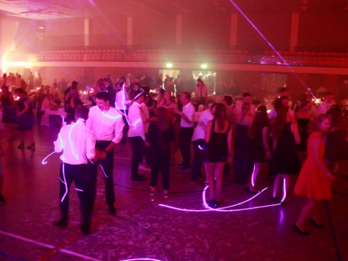 Abier Bildung nach Maß After Show Party Schiller Gym Hof – Foto 6