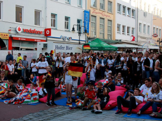 Vorschau des vorherigen Fotos
