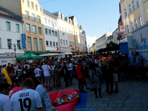 Public Viewing EM Deutschland Slowakei Euroherz Fanmeile  – Foto 42