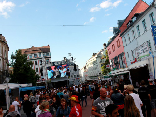 Public Viewing EM Deutschland Slowakei Euroherz Fanmeile  – Foto 55