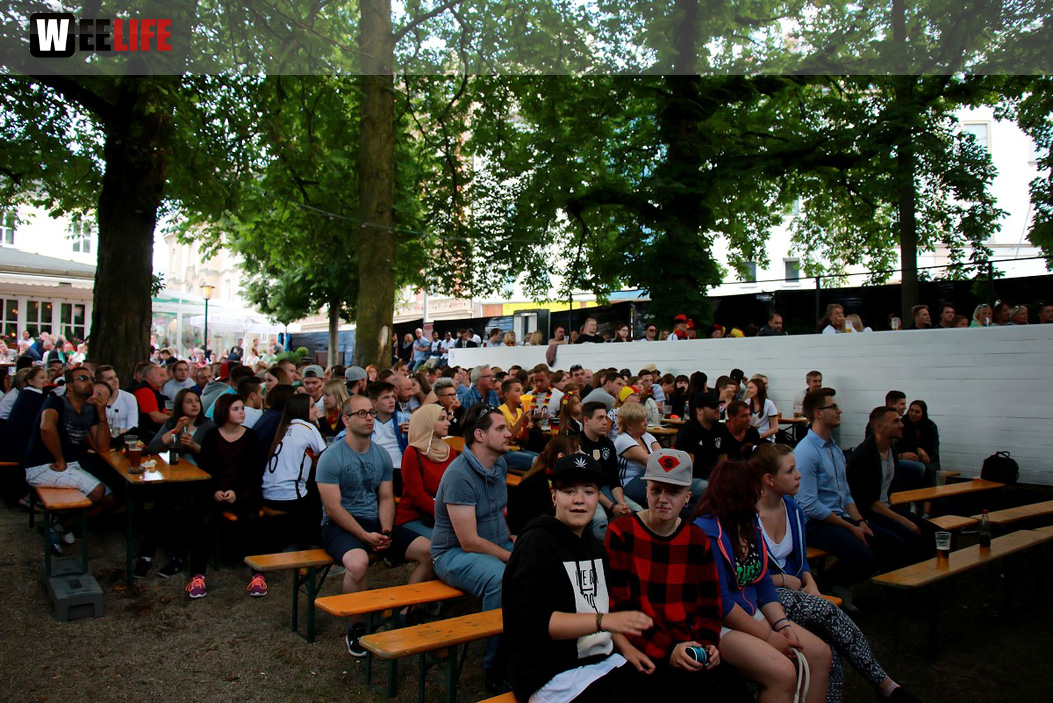 Public Viewing EM Deutschland Slowakei ParkCafe 