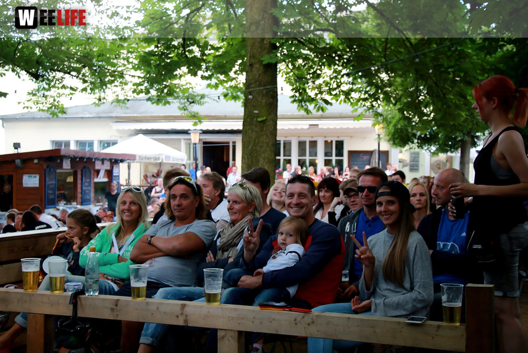 Public Viewing EM Deutschland Slowakei ParkCafe 