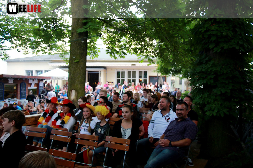 Public Viewing EM Deutschland Slowakei ParkCafe 